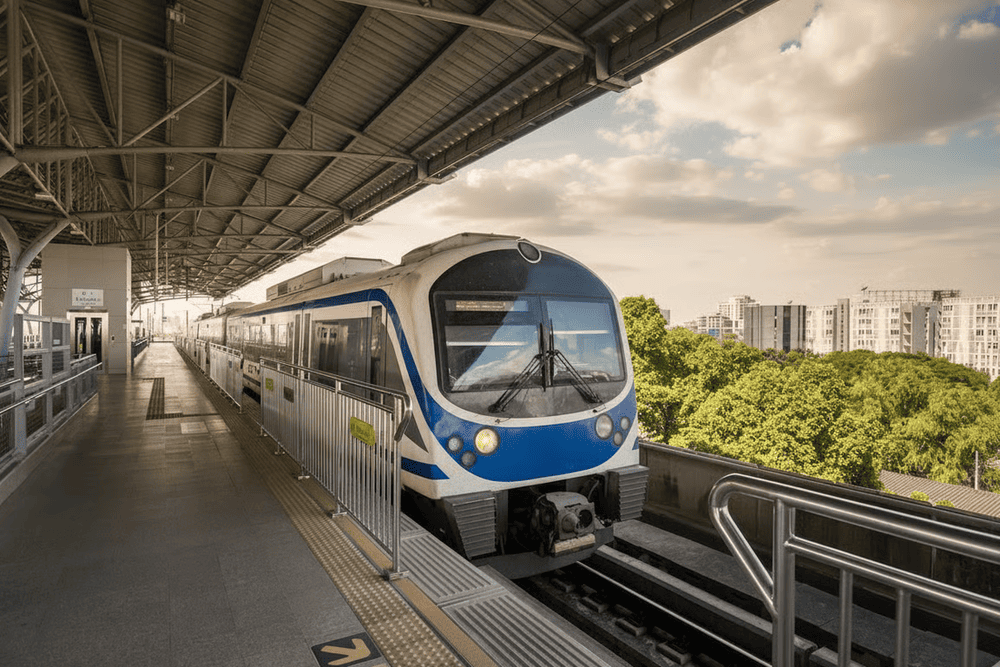 Tàu điện trên cao kết nối sân bay và khu vực trung tâm